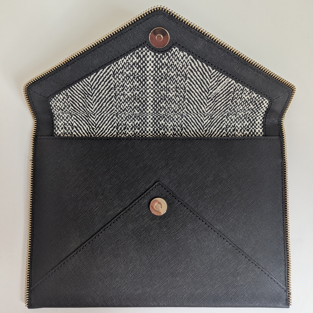 SOLD! REBECCA MINKOFF Leo Black Saffiano Leather Zipper Envelope Clutch Wallet - Picture 4 of 5